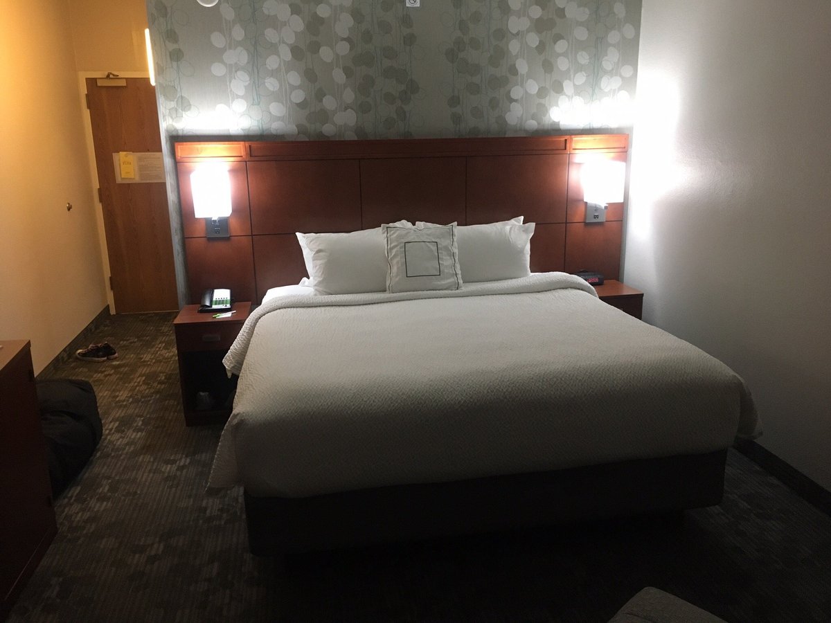 SONESTA SELECT RALEIGH DURHAM AIRPORT MORRISVILLE $107 ($̶1̶2̶9̶ ...