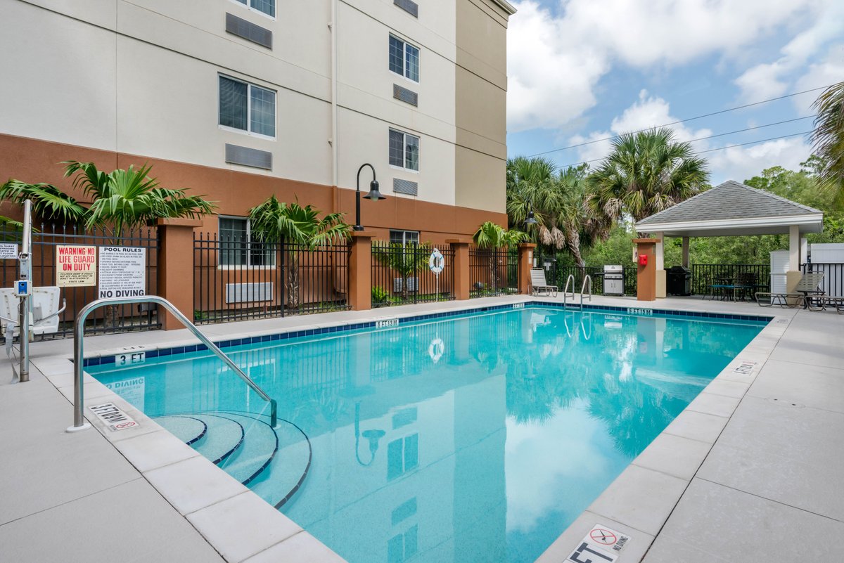 CANDLEWOOD SUITES FORT MYERS-SANIBEL GATEWAY - Updated 2022 (Florida)