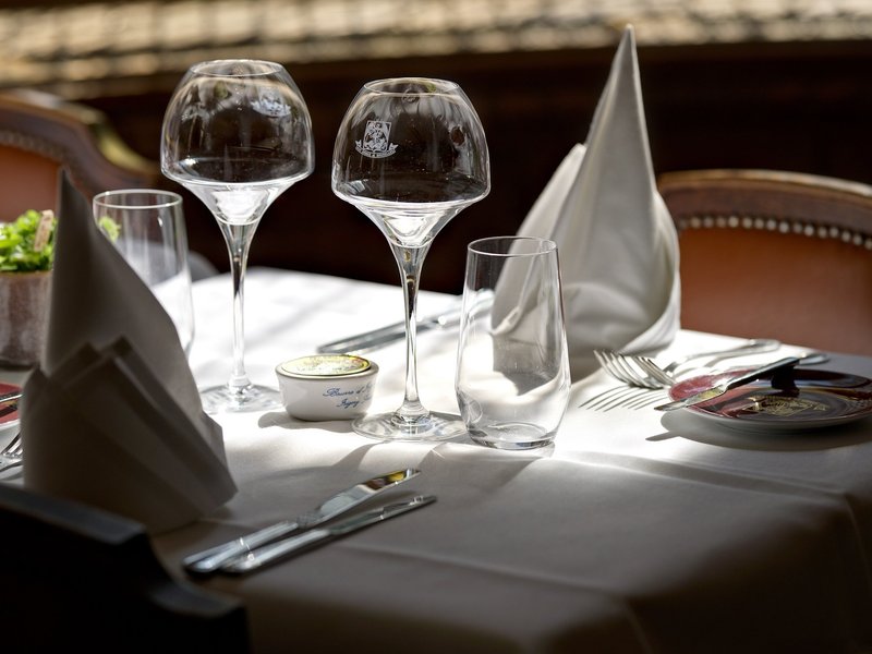 AUX ARMES DE BRUXELLES - Menu, Prix & Restaurant Avis - Tripadvisor