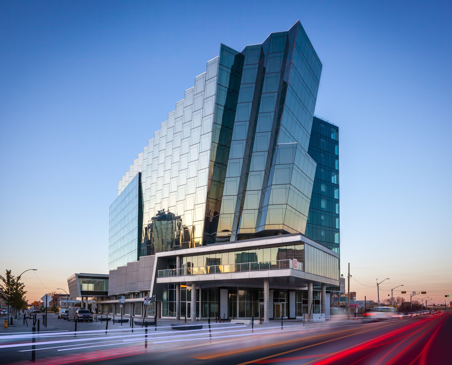 DOUBLETREE BY HILTON EDMONTON DOWNTOWN Desde 1 659 Canad   Downtown 