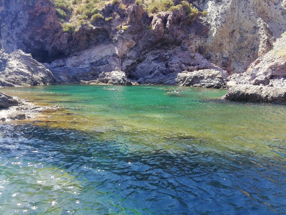 Da Vulcano a Lipari a nuoto