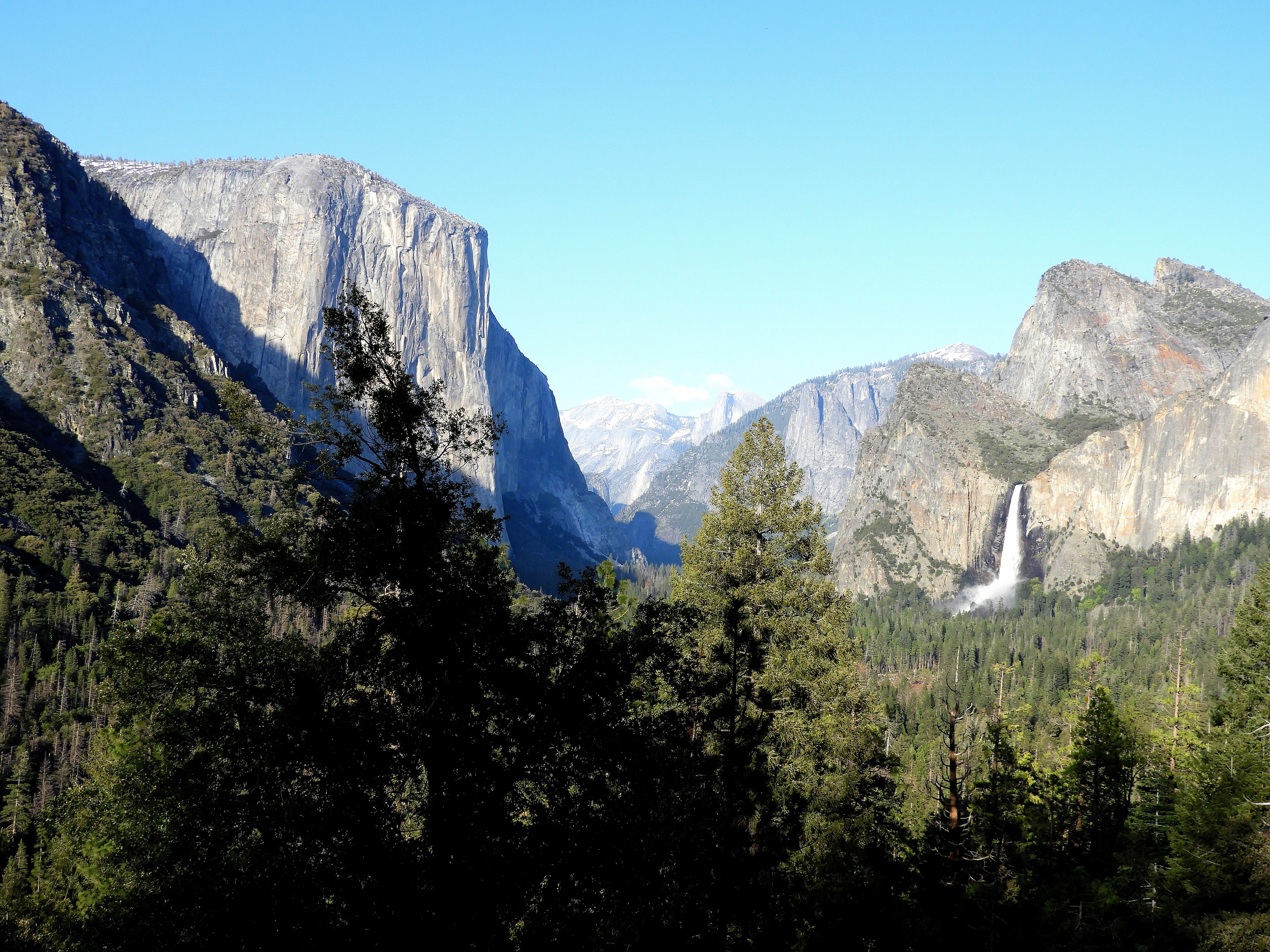 Artist point trail yosemite hotsell