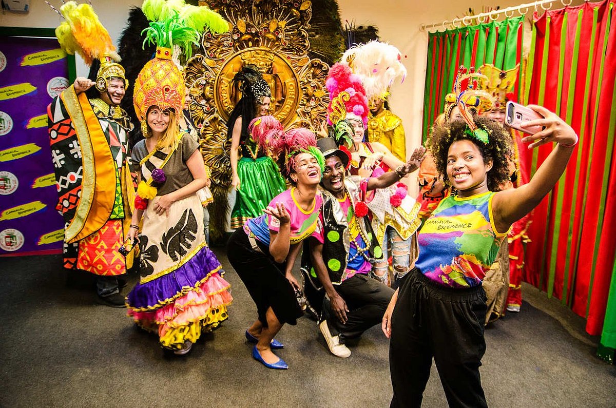 Costumes pour le carnaval de Rio de Janeiro - Billets pour le carnaval de  Rio