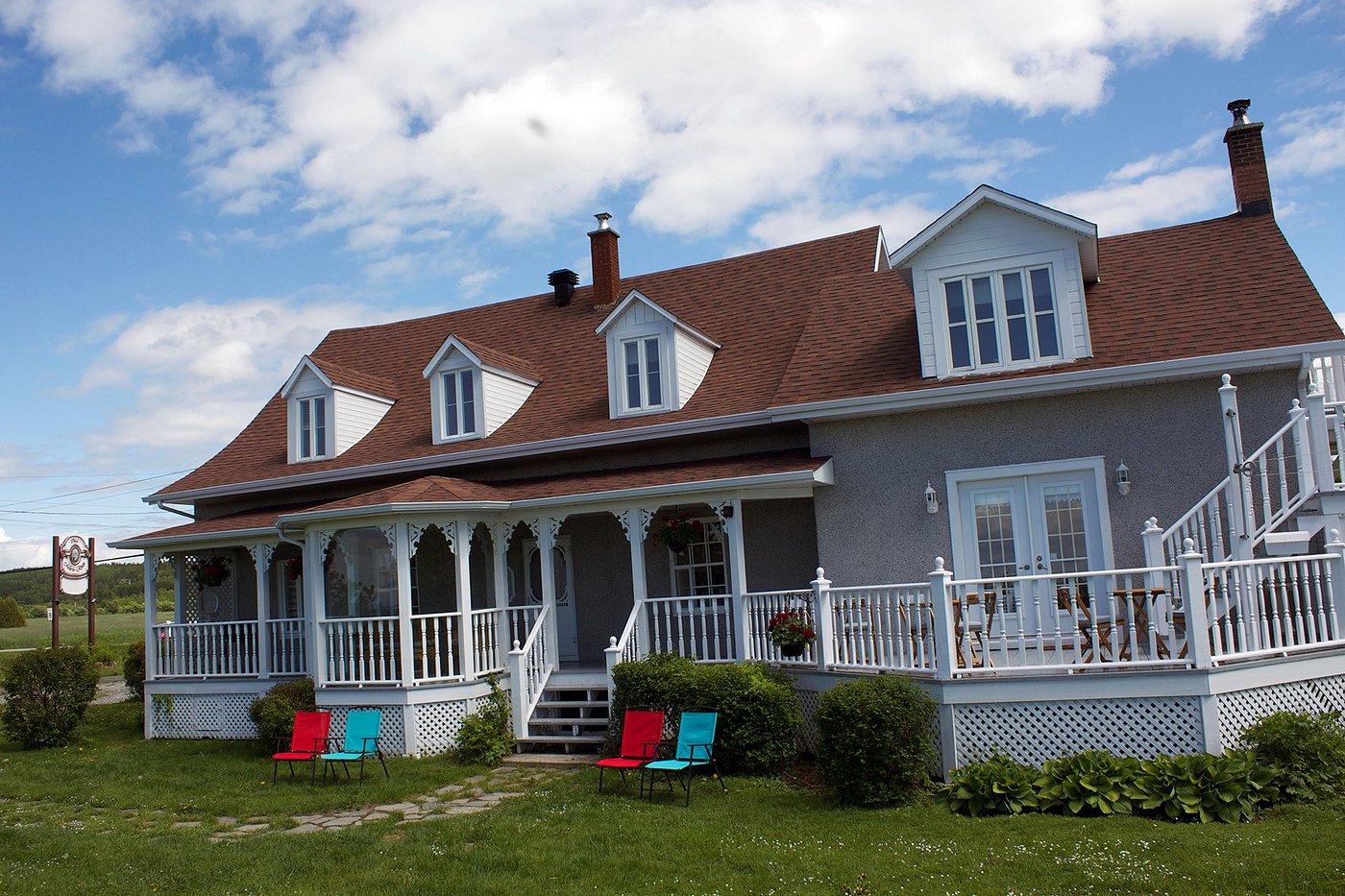 Auberge Chez Marie-Roses B&B (Le Bic, Canada) : tarifs 2022 mis à jour