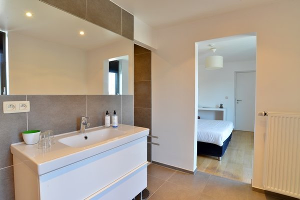 bathroom #2