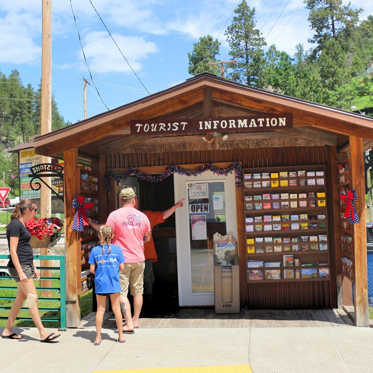 Keystone Visitor Information & Travel Guide