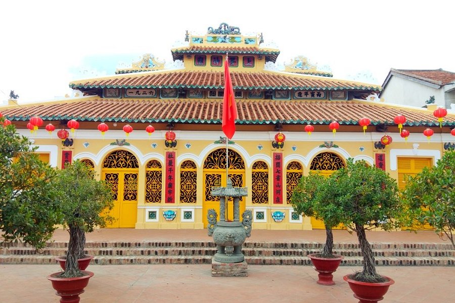 Chau Phu Temple image