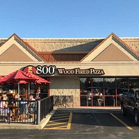 800 Degrees Wood Fired Pizza