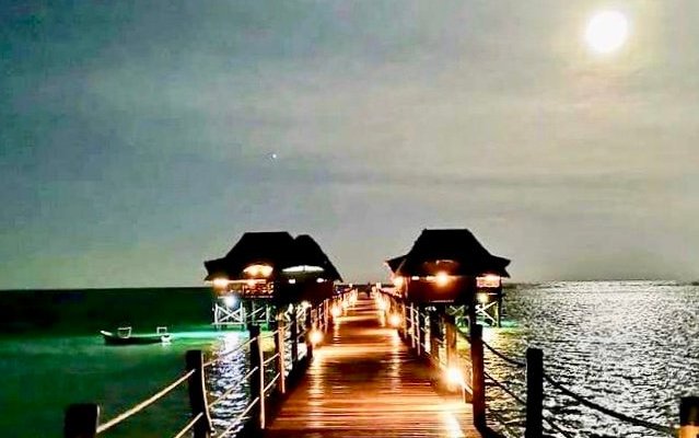 Pontile Dongwe Restaurant
