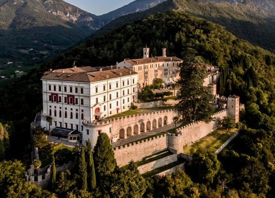 Vista aerea del castello