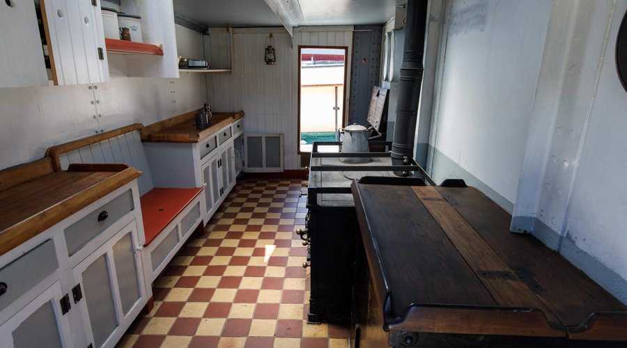 Ambrose Cargo Ship - Kitchen