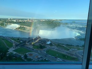 메리어트 나이애가라폴스 폴스뷰 호텔 앤드 스파 (Niagara Falls Marriott Fallsview Hotel & Spa,  나이아가라 폭포) - 호텔 리뷰 & 가격 비교