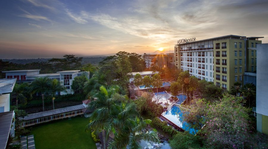 Hotel Landscape - River View