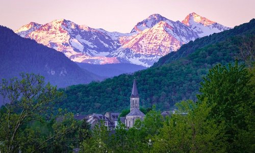 BarOC Hèches ,dans  le  premier village de la vallée d'Aure