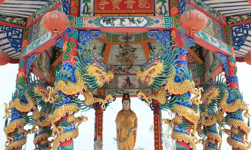 มูลนิธิสว่างบำเพ็ญ ธรรมสถานเซียนซือ