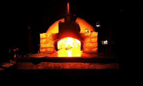 The Pompeii Wood - Fired Pizza Oven