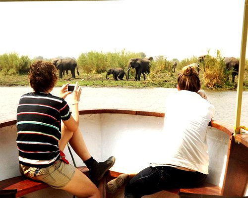 lake malawi national park tour