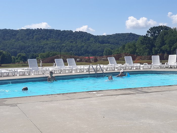 Escape to Kentucky's Wilderness: Your Adventure Awaits at Eagle Valley Resort