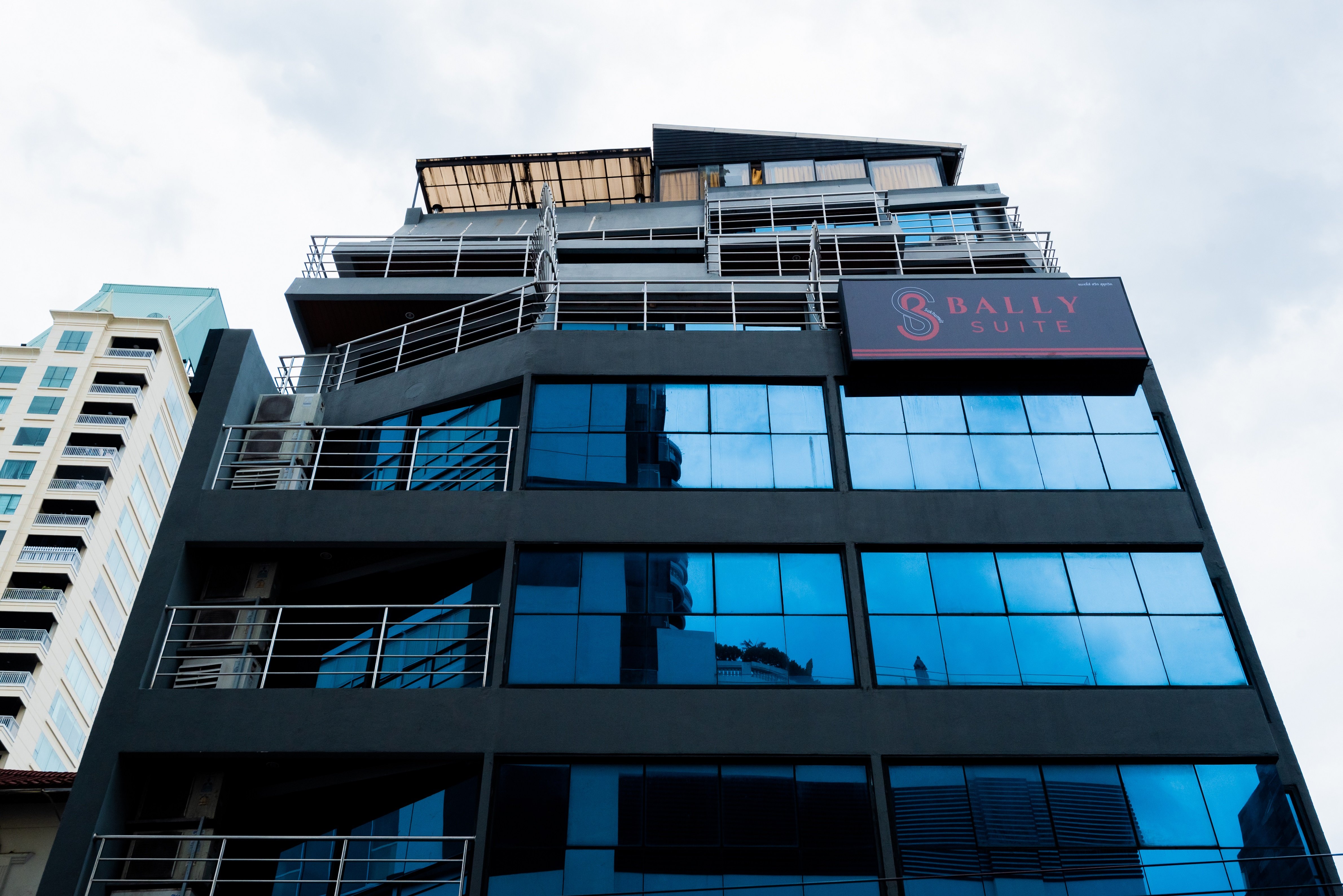 BALLY SUITE SUKHUMVIT Hotel Reviews Bangkok Thailand