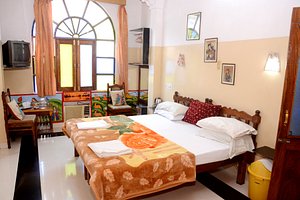 Kasera Heritage View in Bundi, image may contain: Bed, Furniture, Monitor, Hotel