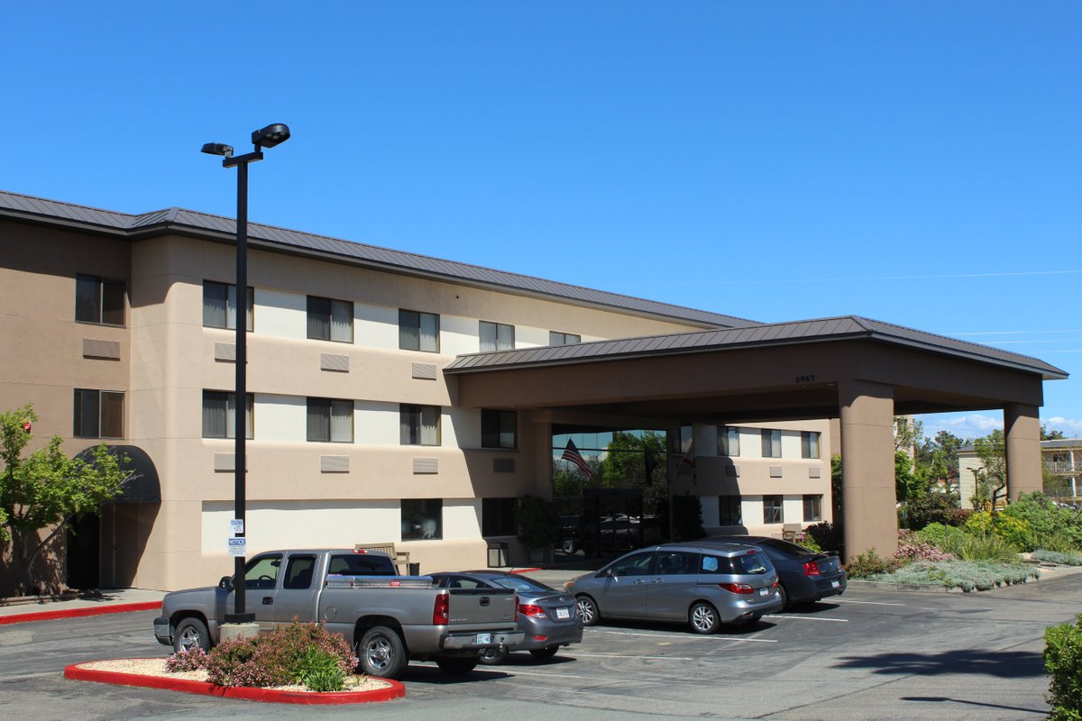 NEVER AGAIN! - Review of Red Lion Inn & Suites Redding, Redding, CA -  Tripadvisor