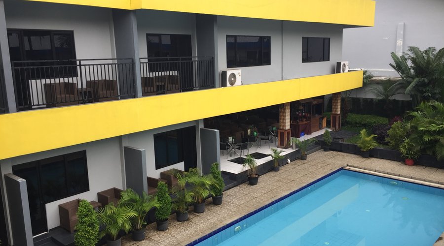 Pemandangan dari kamar lantai 2.