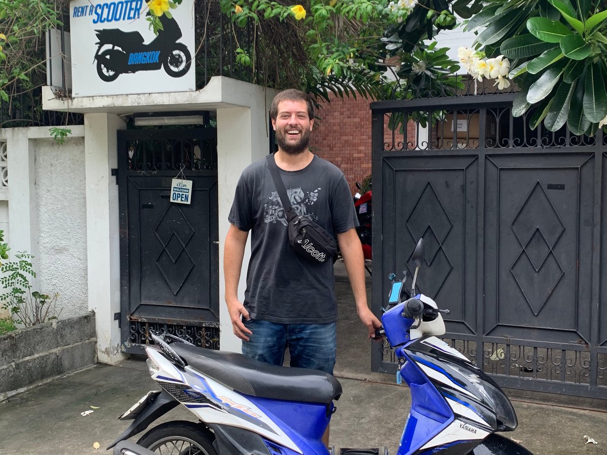 RENT SCOOTER BANGKOK - Qué SABER antes de ir