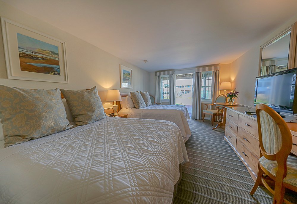 The Harborside Inn by null