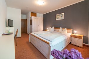 Zimmer und Suite