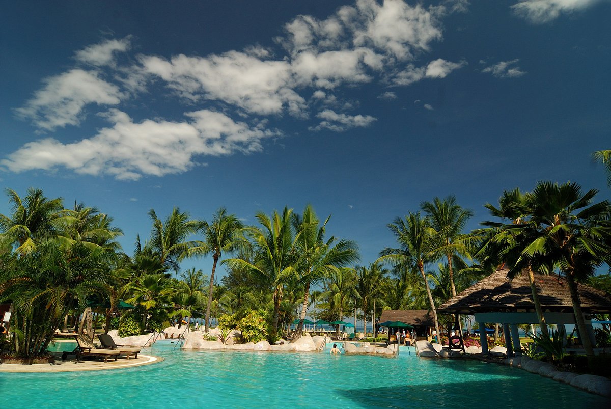 Nexus Resort & Spa Karambunai Pool: Pictures & Reviews - Tripadvisor