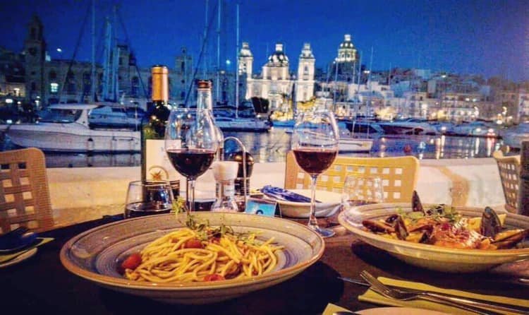 Good food , Good wine, Splendid view #Hnejja #Sengleawaterfront
