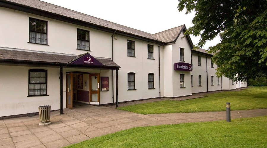 Premier Inn Cardiff East exterior