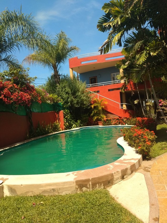 CASA MISIFUS - Updated 2023 Prices & Guest house Reviews (Barra de Navidad,  Mexico)