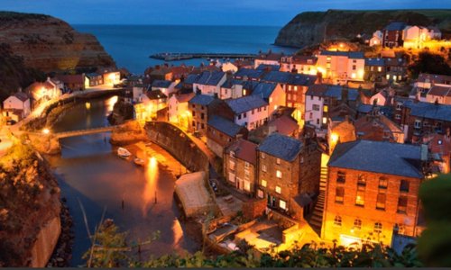 What a place to eat fish , chips and peas👌