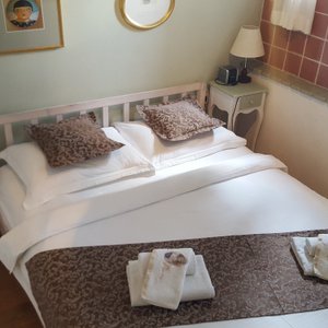 Room in Pistacio apartment