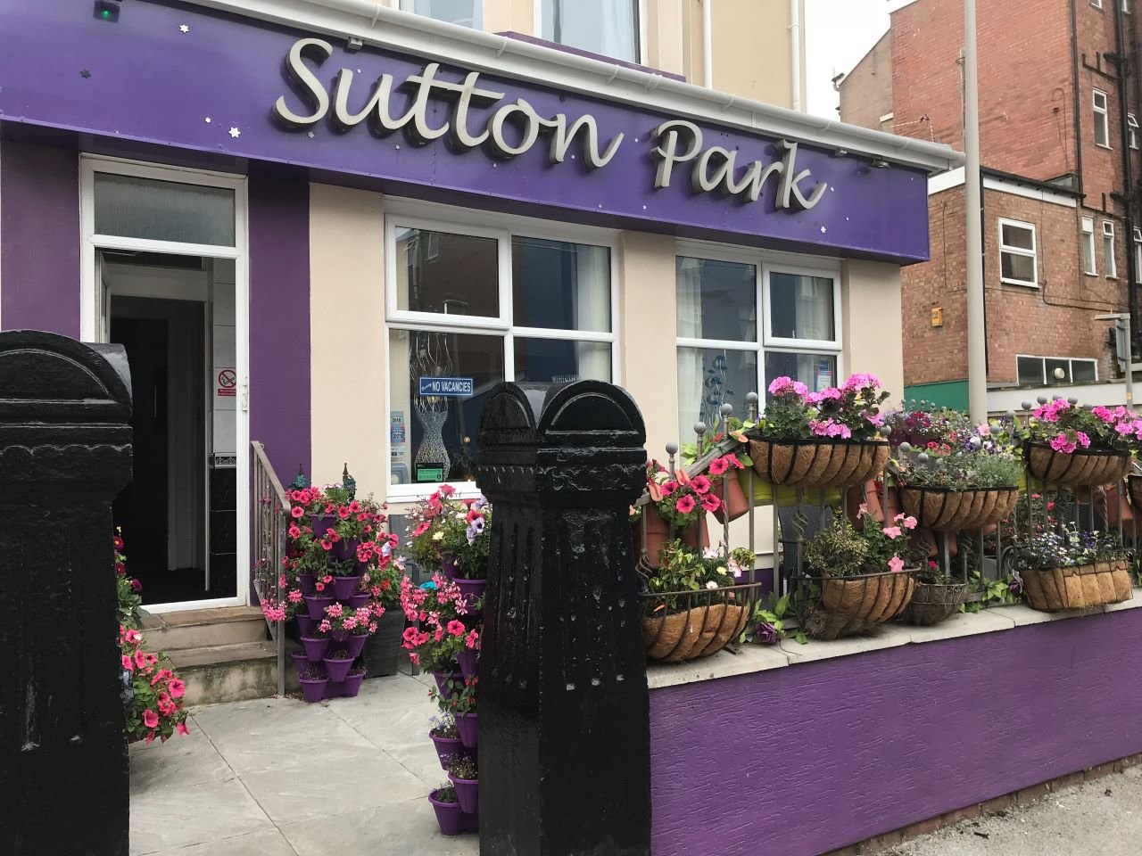 SUTTON PARK B&B (AU$68): 2021 Prices & Reviews (Blackpool, England ...