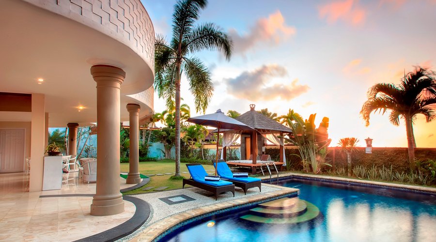 비벌리 힐즈 발리 (The Beverly Hills Bali A Luxury Villas & Spa Jimbaran, 웅아산) - 호텔 리뷰 & 가격 비교