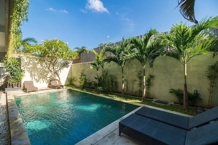 KRISNA SEMINYAK - Condominium Reviews (Bali)