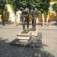 Monumento a la Valvanerada