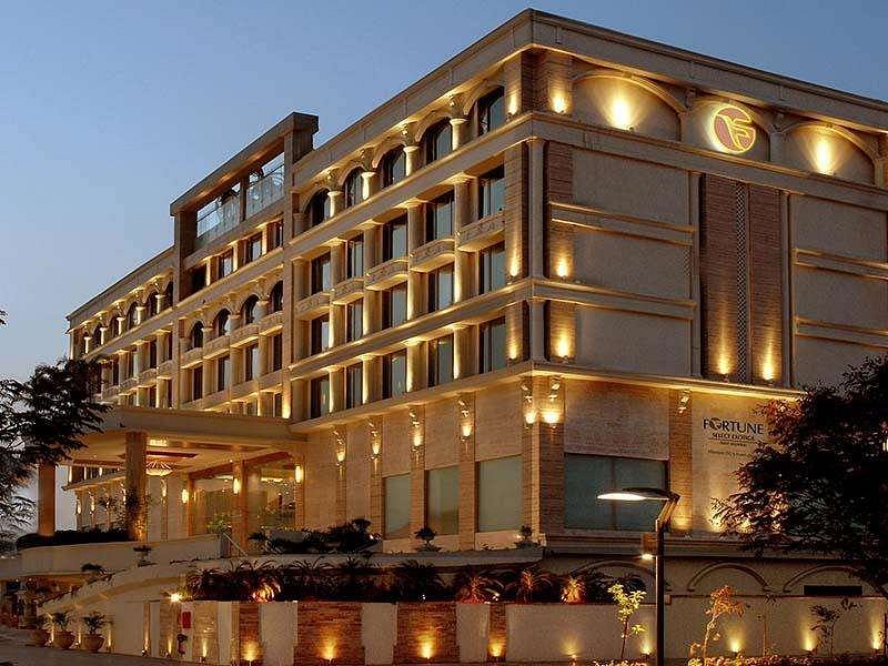 FORTUNE SELECT EXOTICA, NAVI MUMBAI - Hotel Reviews, Photos, Rate  Comparison - Tripadvisor