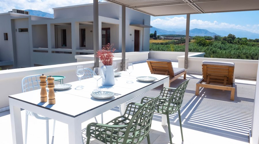 Private Terrace- Superior lodge Elia
