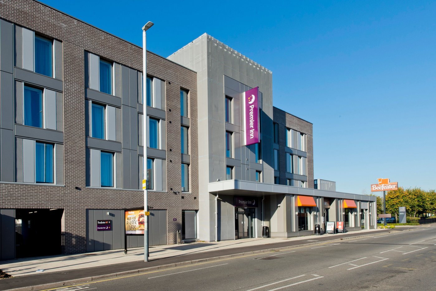 PREMIER INN LONDON HAYES, HEATHROW (HYDE PARK) HOTEL UPDATED 2024