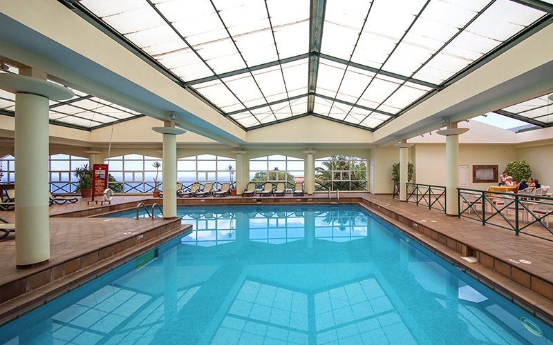 Piscina Interior