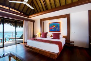 Room & Suite