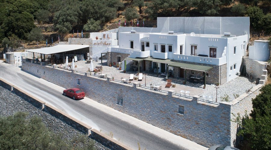 ELaiolithos Luxury Retreat: A True Eco Luxury Experience on Naxos island!Unparallel luxury & tradition: an oasis in the very center of Naxos island!

Immerse yourself in the warm atmosphere of ELaiolithos, a brand new holiday hideaway with a calm and tranquil atmosphere at an altitude of 500 meters situated in one of the most enchanting spots of Naxos island.Its architecture is combined with traditional styled furniture and services, with the focus of providing a comfortable and relaxing stay. 