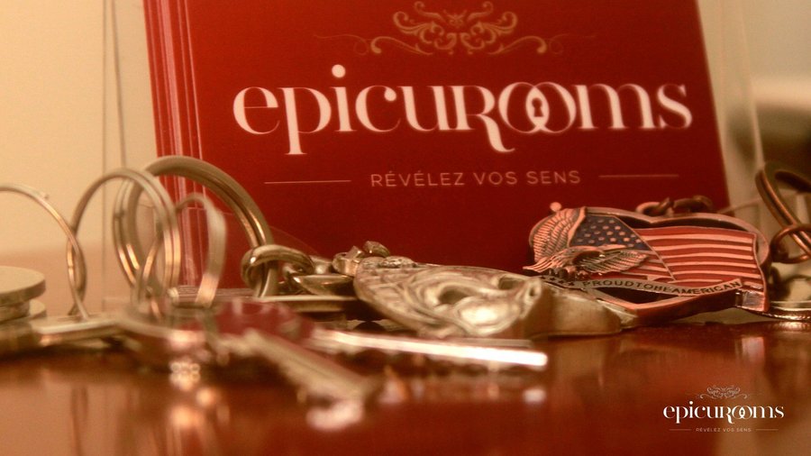 EpicuRooms est unique en France, 5 chambres totalement dédié à l'amour et au romantisme. 
Redécouvrez votre couple, offrez vous de la passion et de nouveaux souvenirs loin du quotidien.