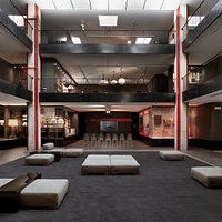 L'esposizione permanente del Museo Kartell che si sviluppa sui tre piani della sala mostre storica. Foto by Simona Pesarini