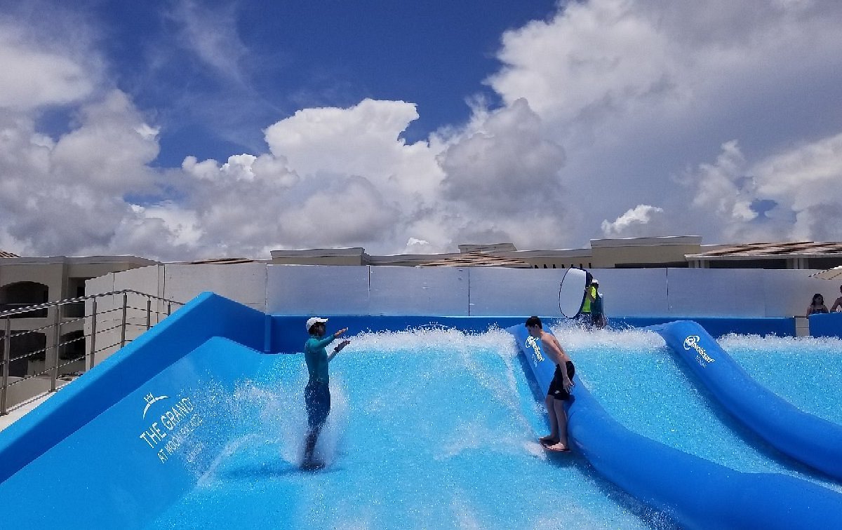 water park the grand cancun