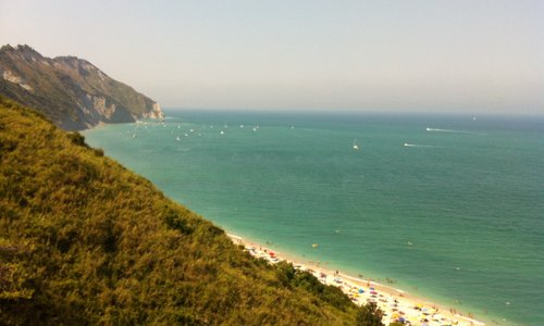 Spiaggia di Mezzavalle.