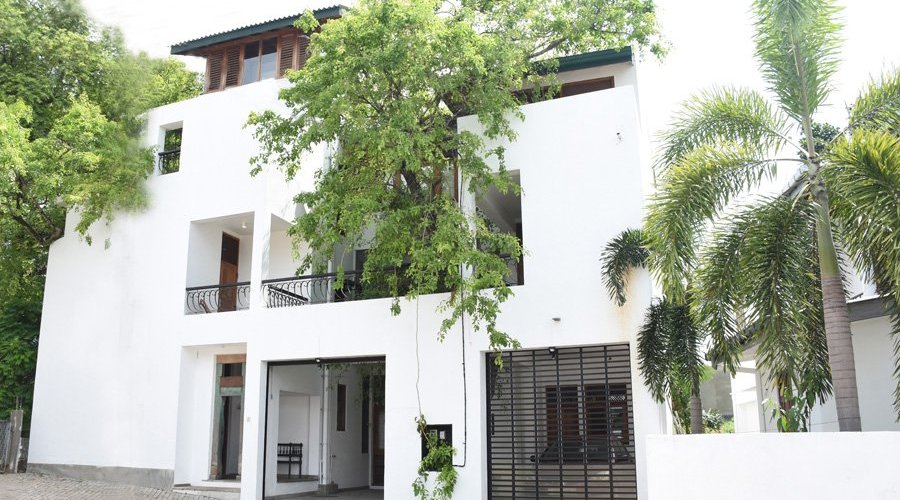 getlstd_property_photo